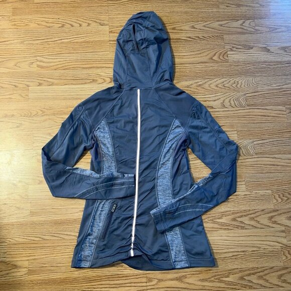 Lululemon hoodie - Picture 5 of 9